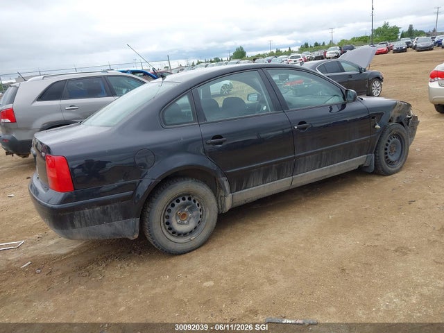 1999 Volkswagen Passat Gls მანქანა იყიდება აუქციონზე, vin: WVWAD63B2XE179342, აუქციონის ნომერი: 30092039