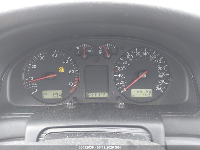 1999 Volkswagen Passat Gls მანქანა იყიდება აუქციონზე, vin: WVWAD63B2XE179342, აუქციონის ნომერი: 30092039