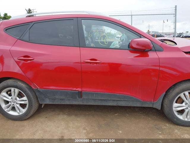 30090980 :رقم المزاد ، KM8JUCAC8DU548812 vin ، 2013 Hyundai Tucson Gls/limited مزاد بيع