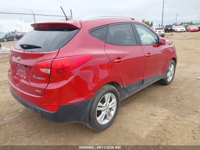 30090980 :رقم المزاد ، KM8JUCAC8DU548812 vin ، 2013 Hyundai Tucson Gls/limited مزاد بيع