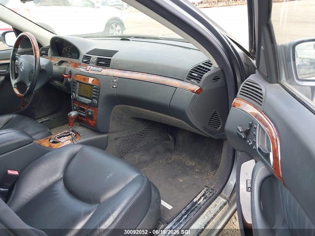 Продажа на аукционе авто 2006 Mercedes-benz S 500 4matic, vin: WDBNG84J66A466424, номер лота: 30092052