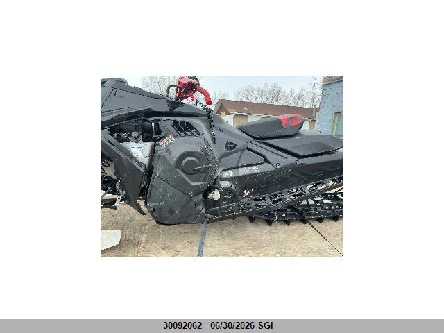 Ski-Doo Snowmobile Expert 850 2024 2BPSCKRC8RV000136 Image 12