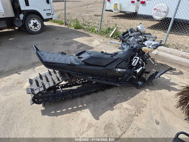 Ski-Doo Snowmobile Expert 850 2024 2BPSCKRC8RV000136 Image 4