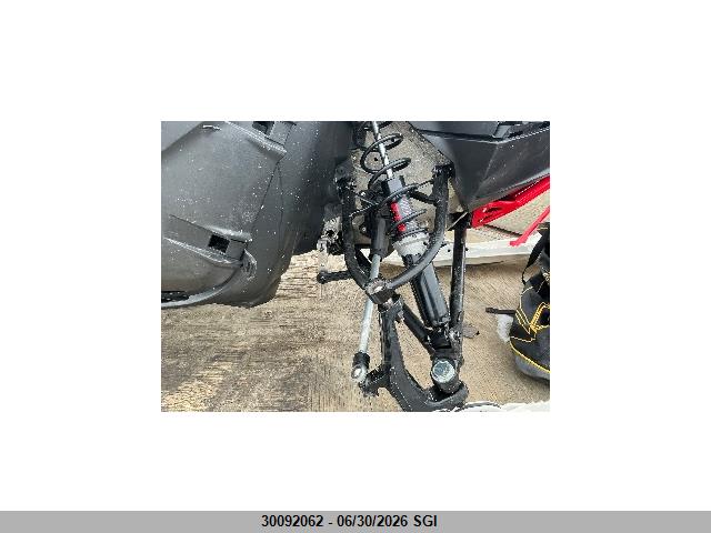 Ski-Doo Snowmobile Expert 850 2024 2BPSCKRC8RV000136 Image 7