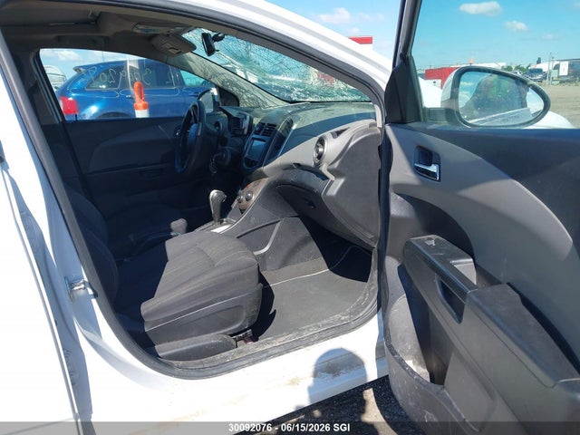 2016 Chevrolet Sonic Lt მანქანა იყიდება აუქციონზე, vin: 1G1JC6SB2G4157540, აუქციონის ნომერი: 30092076