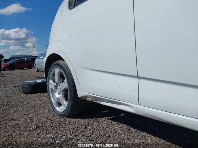 2016 Chevrolet Sonic Lt მანქანა იყიდება აუქციონზე, vin: 1G1JC6SB2G4157540, აუქციონის ნომერი: 30092076