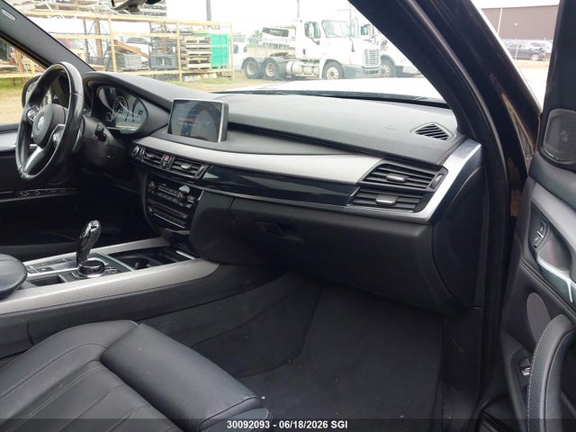BMW X5 Xdr40e 2018 5UXKT0C53J0W03600 Image 5