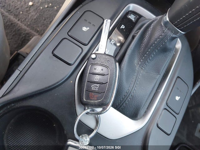 30092102 :رقم المزاد ، KM8SM4HF3KU309952 vin ، 2019 Hyundai Santa Fe Xl Se مزاد بيع