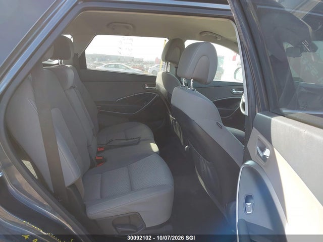 30092102 :رقم المزاد ، KM8SM4HF3KU309952 vin ، 2019 Hyundai Santa Fe Xl Se مزاد بيع