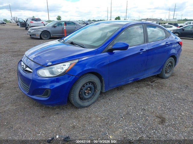 2014 Hyundai Accent Gls/gs მანქანა იყიდება აუქციონზე, vin: KMHCT4AE6EU709923, აუქციონის ნომერი: 30092108