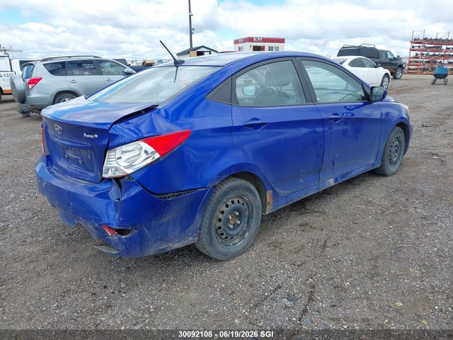 2014 Hyundai Accent Gls/gs მანქანა იყიდება აუქციონზე, vin: KMHCT4AE6EU709923, აუქციონის ნომერი: 30092108