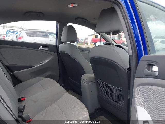 2014 Hyundai Accent Gls/gs მანქანა იყიდება აუქციონზე, vin: KMHCT4AE6EU709923, აუქციონის ნომერი: 30092108