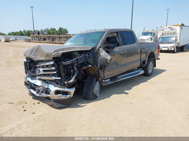 Ford F350 Super Duty 2026 1FT8W3BT2TEC84765 Image 2