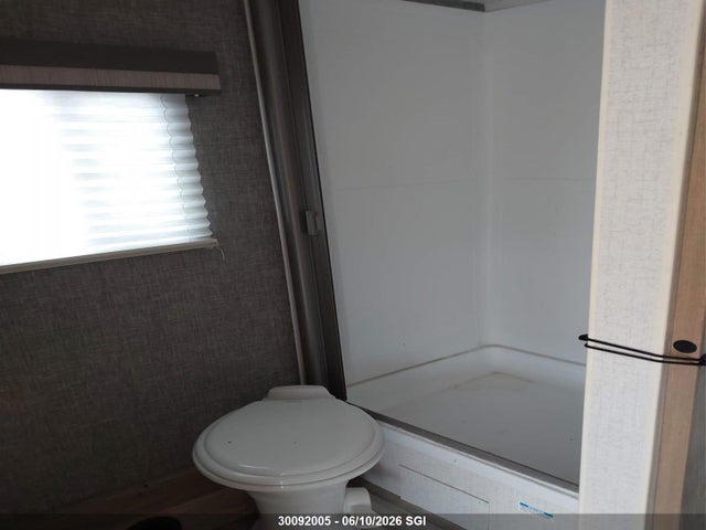 Winnebago Minnie 2022 54CTM1P26N6065275 Image 11