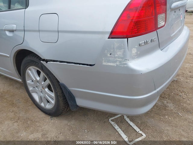 30092033 :رقم المزاد ، 2HGES16635H029921 vin ، 2005 Honda Civic Lx مزاد بيع
