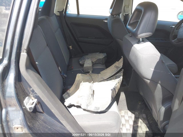 30091531 :رقم المزاد ، 1B3HB48B38D704791 vin ، 2008 Dodge Caliber Sxt مزاد بيع