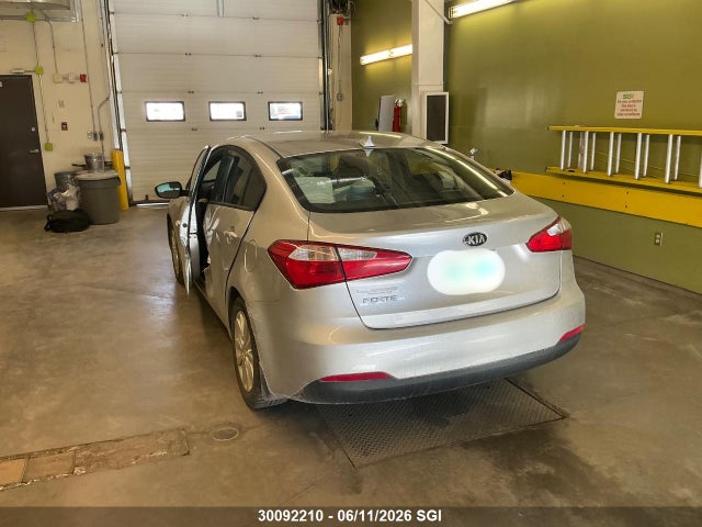 KIA FORTE LX 2014 KNAFX4A66E5108159 Image 3