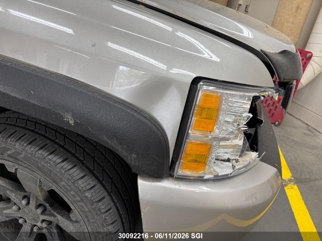 Продаж на аукціоні авто 2008 Chevrolet Silverado K1500, vin: 3GCEK13378G233490, номер лоту: 30092216
