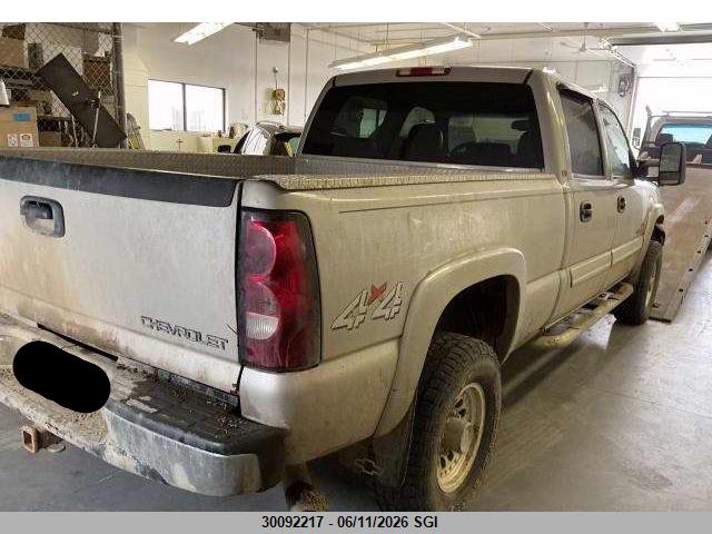 30092217 :رقم المزاد ، 1GCHK232X5F820239 vin ، 2005 Chevrolet Silverado K2500 Heavy Duty مزاد بيع