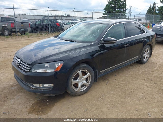 2012 Volkswagen Passat 2.5l Highline მანქანა იყიდება აუქციონზე, vin: 1VWCH7A31CC005389, აუქციონის ნომერი: 30085051