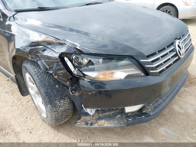 2012 Volkswagen Passat 2.5l Highline მანქანა იყიდება აუქციონზე, vin: 1VWCH7A31CC005389, აუქციონის ნომერი: 30085051