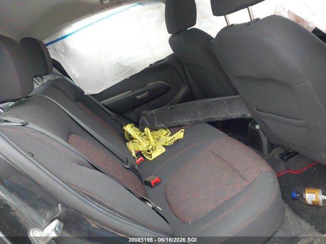 30085198 :رقم المزاد ، 1G1JD6SB3H4162521 vin ، 2017 Chevrolet Sonic Lt Auto مزاد بيع