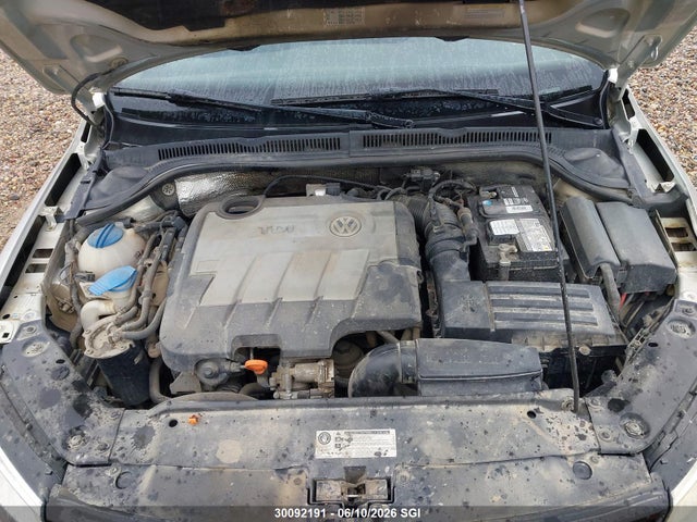 30092191 :رقم المزاد ، 3VWLL7AJ2BM037536 vin ، 2011 Volkswagen Jetta Tdi مزاد بيع