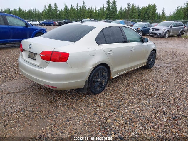 30092191 :رقم المزاد ، 3VWLL7AJ2BM037536 vin ، 2011 Volkswagen Jetta Tdi مزاد بيع