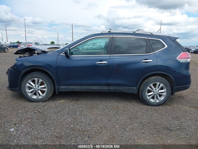 30092278 :رقم المزاد ، 5N1AT2MM7FC790484 vin ، 2015 Nissan Rogue S/sl/sv مزاد بيع