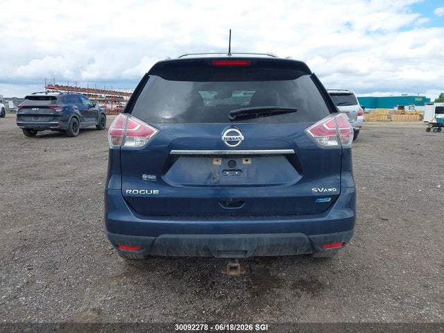 30092278 :رقم المزاد ، 5N1AT2MM7FC790484 vin ، 2015 Nissan Rogue S/sl/sv مزاد بيع