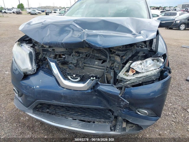 30092278 :رقم المزاد ، 5N1AT2MM7FC790484 vin ، 2015 Nissan Rogue S/sl/sv مزاد بيع