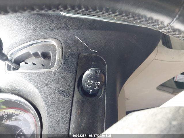 Dodge Grand Caravan Crew 2018 2C4RDGDG2JR288364 Image 11