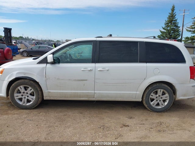 Dodge Grand Caravan Crew 2018 2C4RDGDG2JR288364 Image 13