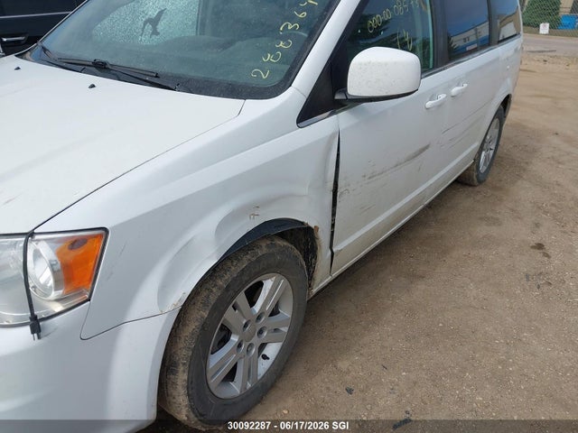 Dodge Grand Caravan Crew 2018 2C4RDGDG2JR288364 Image 16