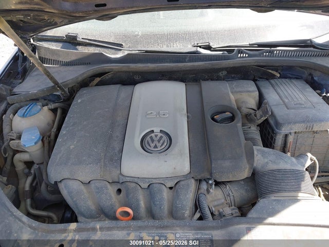 2007 Volkswagen Rabbit მანქანა იყიდება აუქციონზე, vin: WVWAR71K37W112690, აუქციონის ნომერი: 30091021