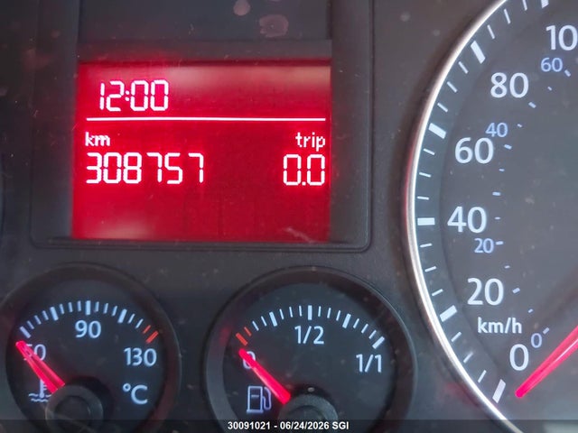 2007 Volkswagen Rabbit მანქანა იყიდება აუქციონზე, vin: WVWAR71K37W112690, აუქციონის ნომერი: 30091021