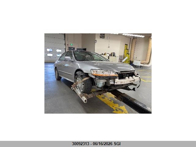 Продаж на аукціоні авто 2002 Honda Accord Ex, vin: 1HGCG16572A802108, номер лоту: 30092313