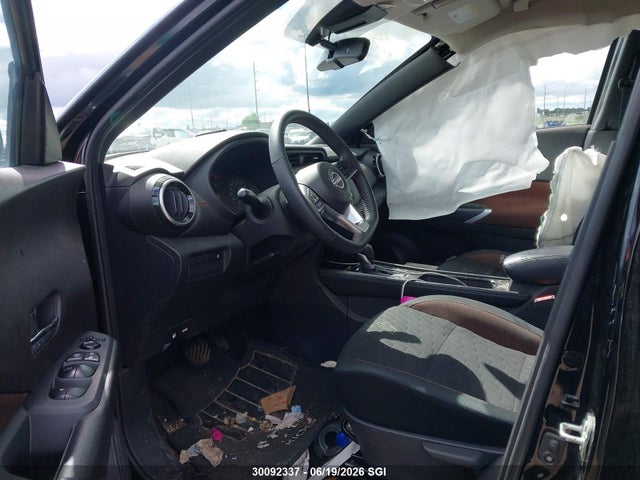 Продаж на аукціоні авто 2023 Nissan Kicks Sr, vin: 3N1CP5DV2PL531132, номер лоту: 30092337