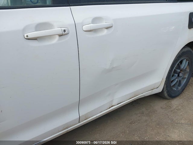 2014 Toyota Sienna Le მანქანა იყიდება აუქციონზე, vin: 5TDKK3DC1ES421271, აუქციონის ნომერი: 30090975