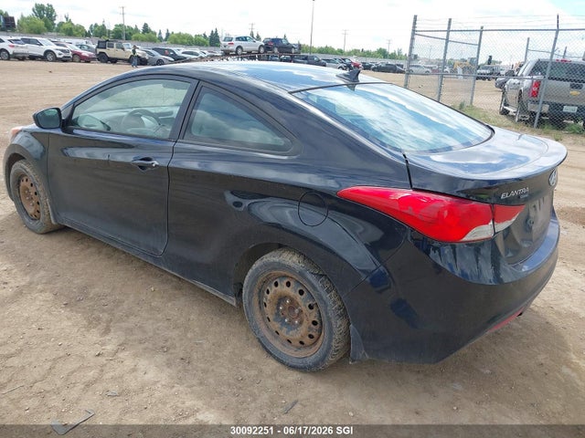 30092251 :رقم المزاد ، KMHDH6AE8DU023642 vin ، 2013 Hyundai Elantra Coupe Gs/se مزاد بيع