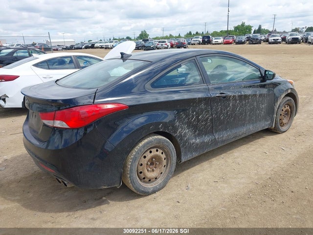 30092251 :رقم المزاد ، KMHDH6AE8DU023642 vin ، 2013 Hyundai Elantra Coupe Gs/se مزاد بيع