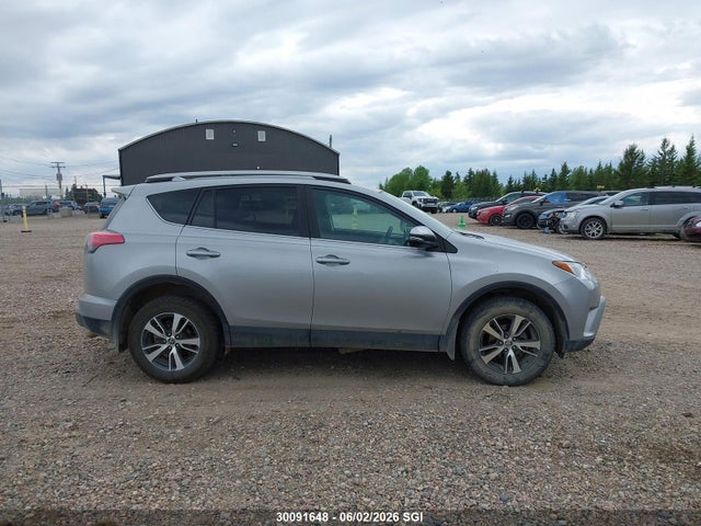 2018 Toyota Rav4 Le მანქანა იყიდება აუქციონზე, vin: 2T3BFREV5JW805490, აუქციონის ნომერი: 30091648