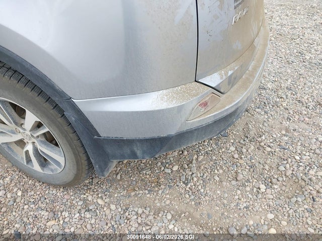 2018 Toyota Rav4 Le მანქანა იყიდება აუქციონზე, vin: 2T3BFREV5JW805490, აუქციონის ნომერი: 30091648