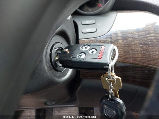 30091747 :رقم المزاد ، 2HNYD2H60DH001740 vin ، 2013 Acura Mdx Advance مزاد بيع