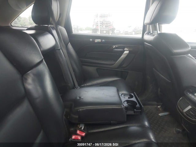 30091747 :رقم المزاد ، 2HNYD2H60DH001740 vin ، 2013 Acura Mdx Advance مزاد بيع