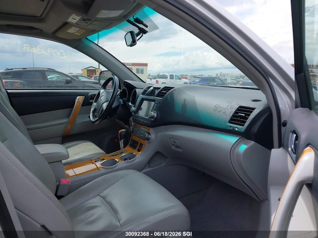 30092368 :رقم المزاد ، JTEEW44A892028981 vin ، 2009 Toyota Highlander Hybrid Limited مزاد بيع