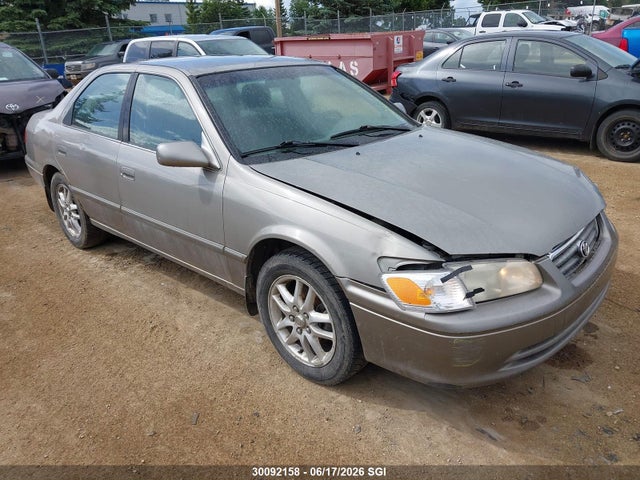 2000 Toyota Camry Ce/le/xle მანქანა იყიდება აუქციონზე, vin: JT2BF22K8Y0266310, აუქციონის ნომერი: 30092158