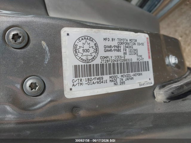2000 Toyota Camry Ce/le/xle მანქანა იყიდება აუქციონზე, vin: JT2BF22K8Y0266310, აუქციონის ნომერი: 30092158