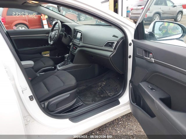 Продаж на аукціоні авто 2018 Hyundai Elantra Sel/value/limited, vin: KMHD84LF0JU672809, номер лоту: 30092435