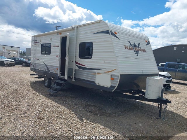 30092436 :رقم المزاد ، 5SFEB2625CE243294 vin ، 2012 Heartland Trail Runner 30usbh مزاد بيع